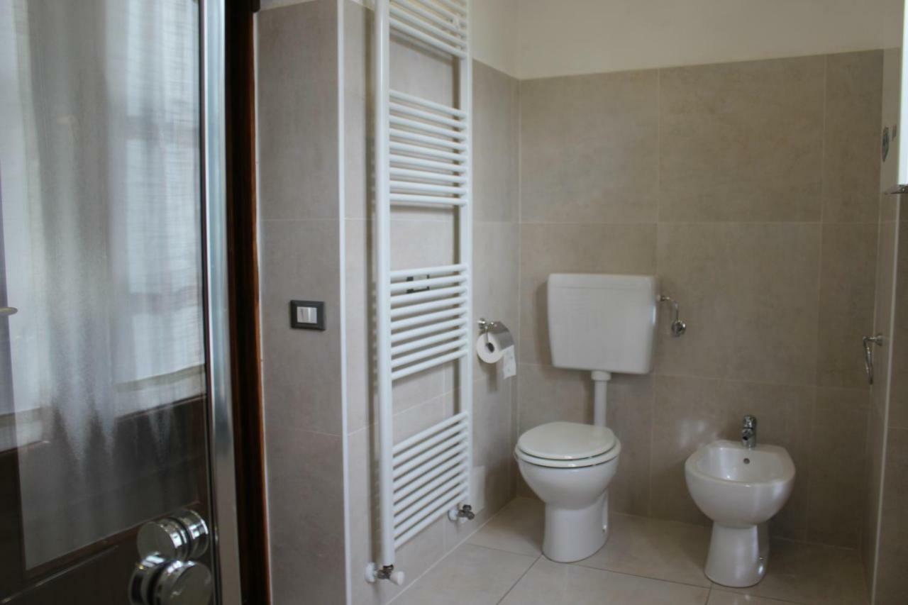 Passaggio A Nord Ovest Hotel Settimo Vittone Exterior photo