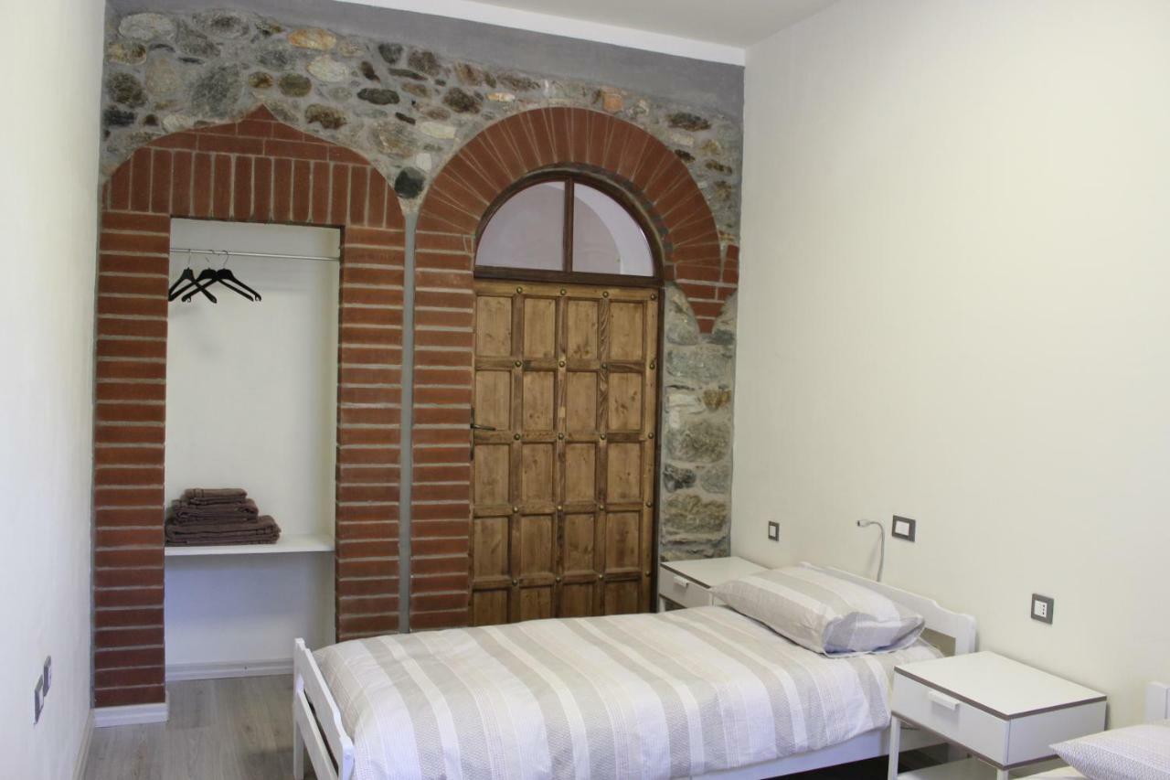 Passaggio A Nord Ovest Hotel Settimo Vittone Exterior photo